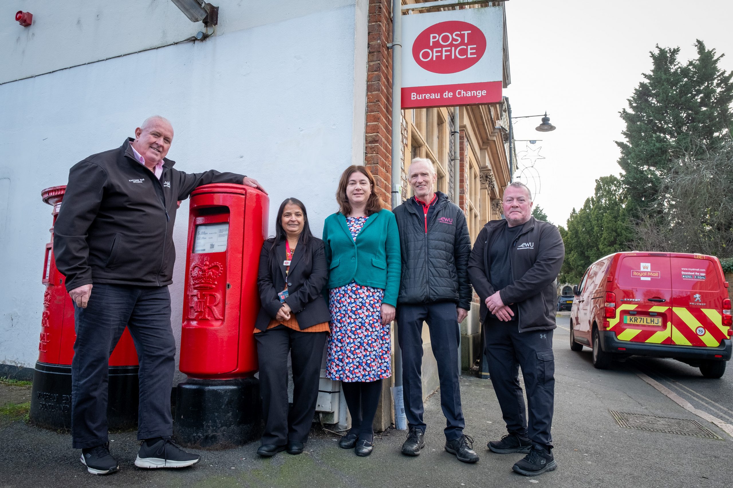 Post Office Leighton Buzzard