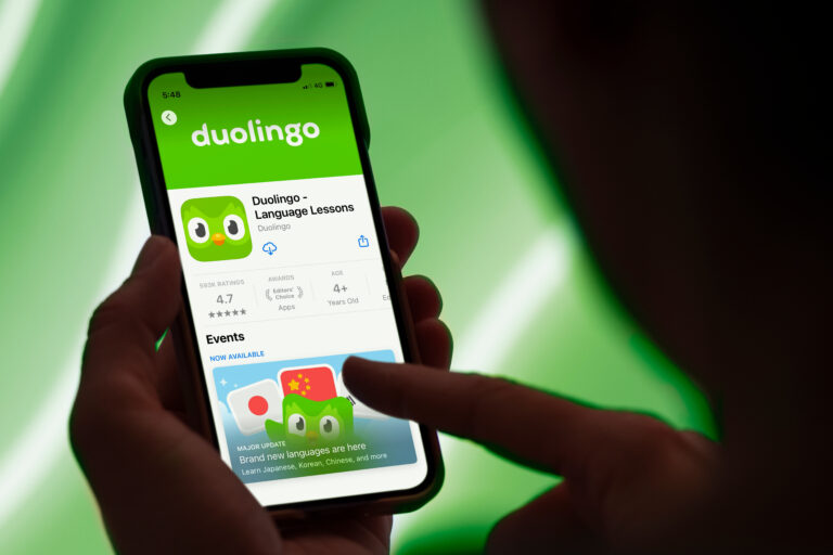 Leighton Buzzard Scout Group win big as Alex Mayer MP will be crowned Duolingo’s Parliament Language Champion