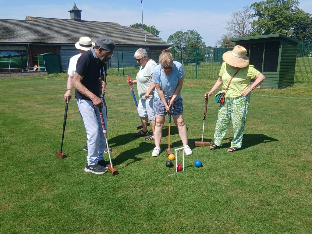 Leighton Buzzard croquet players